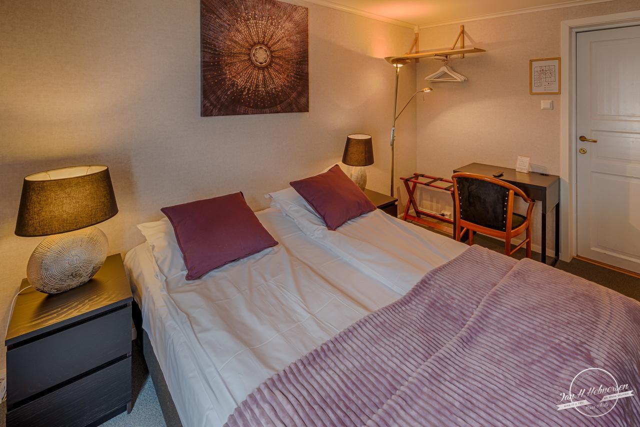 Kjobmandsgaarden Hotel Mandal Extérieur photo