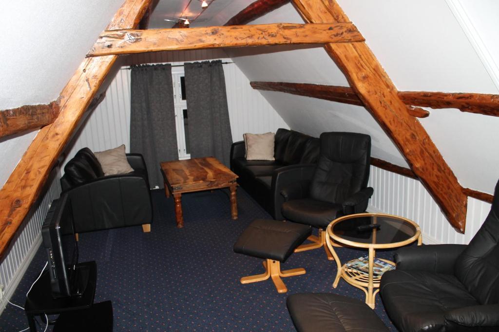 Kjobmandsgaarden Hotel Mandal Chambre photo