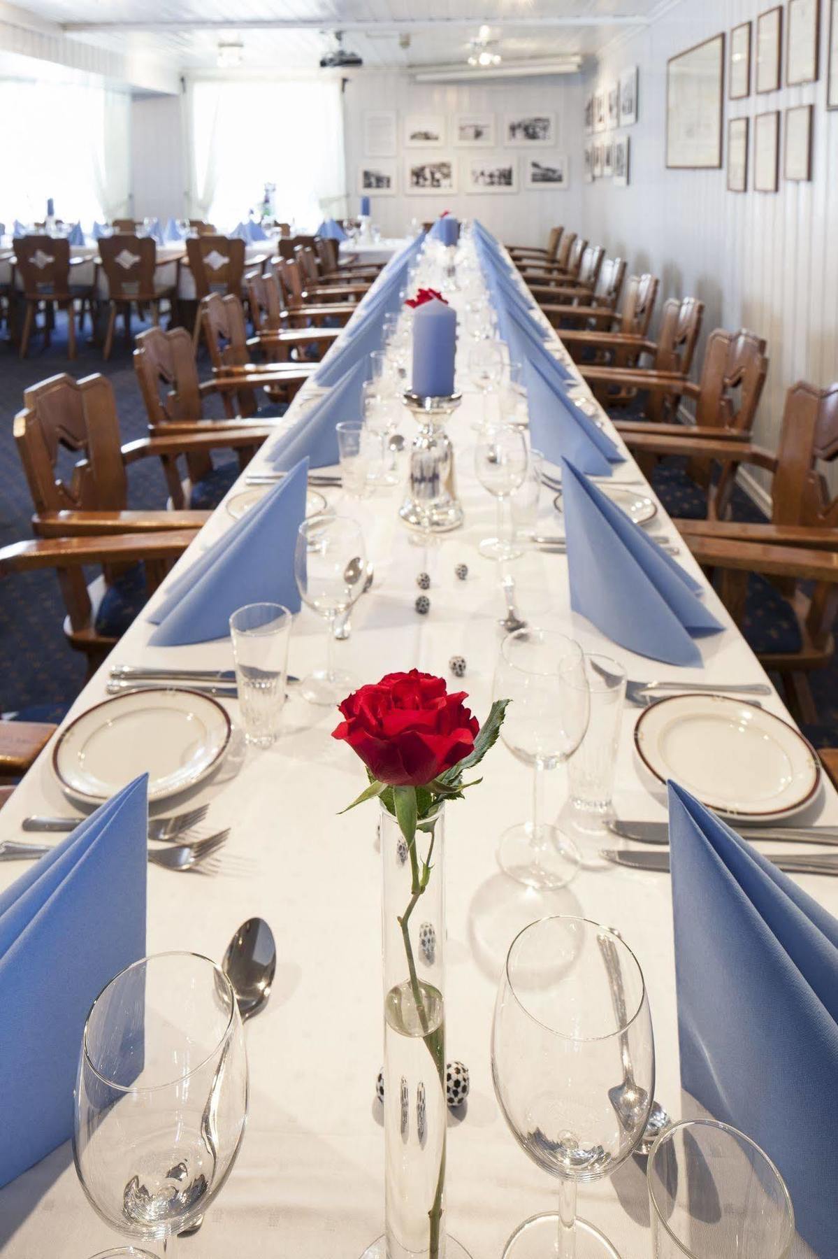 Kjobmandsgaarden Hotel Mandal Extérieur photo